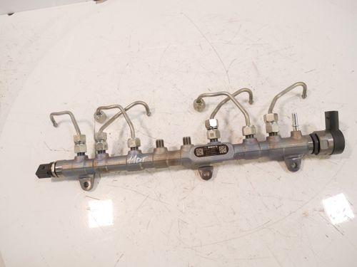 Rail-tube pour BMW Série 8 G14 G15 G16 3,0 840 d B57D30B B57 8571569