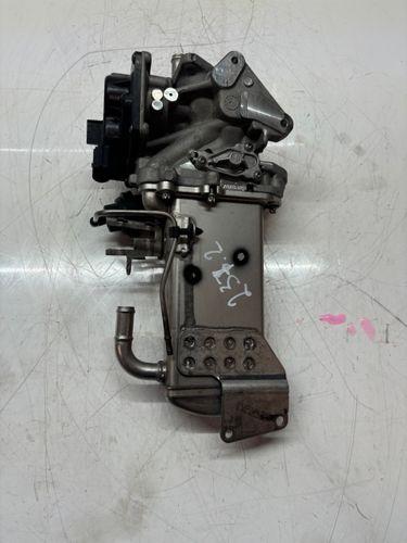 Refroidisseur de gaz d'échappement pour Audi A4 B8 A5 A6 2,0 TDI CGLC CGL 03L131512DT
