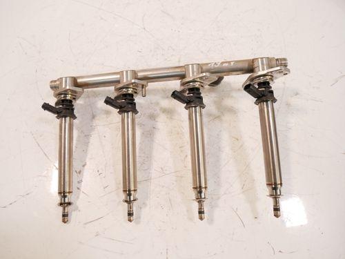 Rampe d'injection pour Mercedes Classe A W176 1,6 M270.910 270.910 A2700701400
