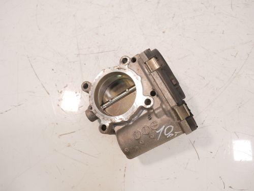 Clapet d'étranglement pour Mercedes Classe A W176 1,6 M270.910 270.910 A2701410025