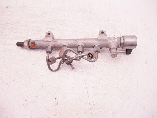 Rail-tube pour Mercedes Sprinter 2,2 CDI 651.955 OM651 A6510700495
