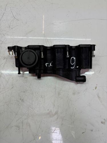 Couvercle de soupape pour Land Rover 2,0 D 204DTD AJ20D4 G4D3-6J014