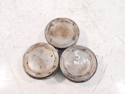 3x pistons pour Skoda VW Octavia Golf 1,4 CGGA CGG 7675