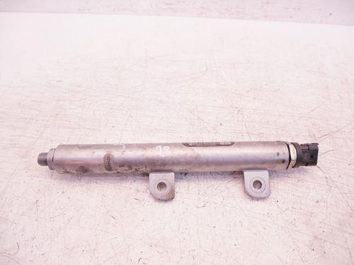 Rail-tube pour Jaguar XF MK1 X250 3,0 D Diesel 306DT AJTDV6 9X2Q-9D280-FA