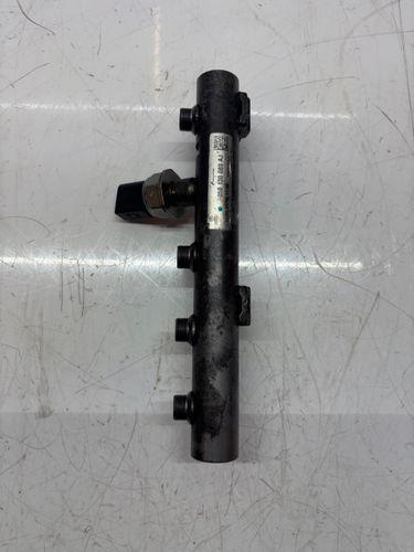 Rail-tube Pour Audi A4 B8 3,0 TDI Quattro CAPA CAP 059130089AJ