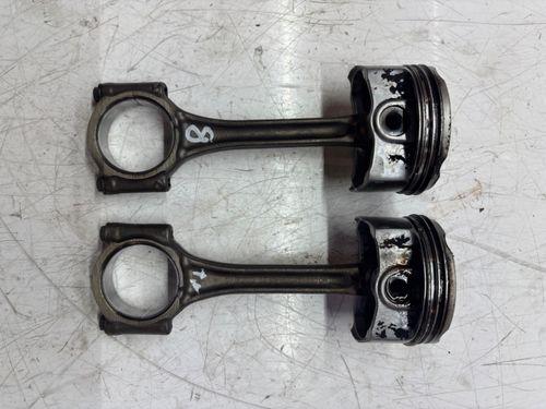 2x pistons de bielle pour Peugeot 1,2 VTi EB2 HMZ HM01 1608059980 1608059880