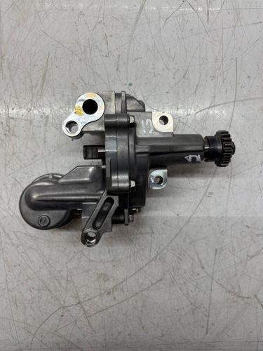 Pompe à huile pour Nissan Juke 1,6 DIG-T Nismo MR16DDT 150101KC0C