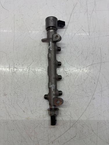 Rail-tube pour Audi A6 C7 2,0 TDI DDDA DDD 04L289G