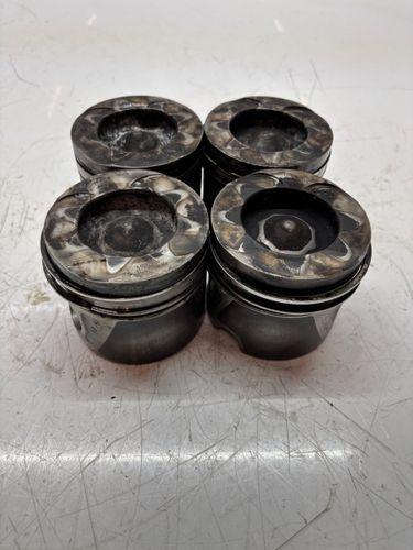 4x pistons Pour Mercedes Classe C 2,2 CDI OM651.911 OM651 651.911 A6510300917