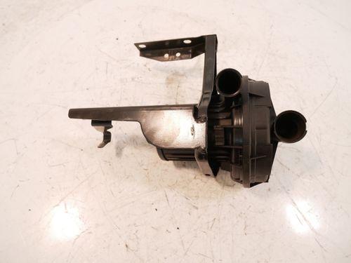 Pompe à air secondaire pour Audi A3 8P 1,6 BSE 06A959253E