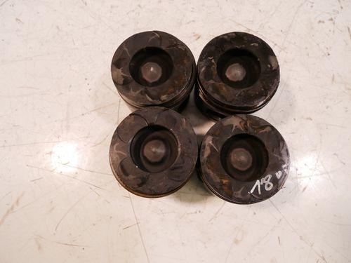 4x pistons pour Opel Combo X12 1,3 CDTI A13FD LN9 55229807