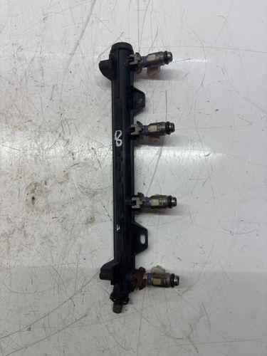 Barre d'injection pour Skoda VW Golf 1,4 CGGA CGG 036133320C
