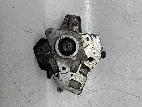 Pompe haute pression Pour Volvo C70 II 2,4 D5 D5244T13 30756125