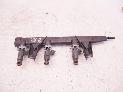 Rampe d'injection pour Citroën Peugeot 208 308 1,2 VTi HMZ EB2F HM01 9676020480