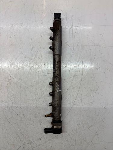 Rail-tube Pour Volvo C70 II 2,4 D5 D5244T13 31259011