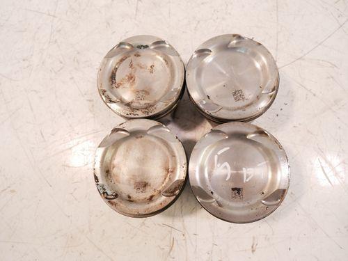 4x pistons pour Nissan Qashqai J11 1,3 DIG-T HR13DDT HR13 120106516R