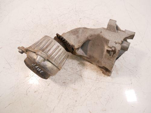 Support Support pour Mercedes 2,2 CDI C220 OM651.921 651.921 OM651 A2052406617