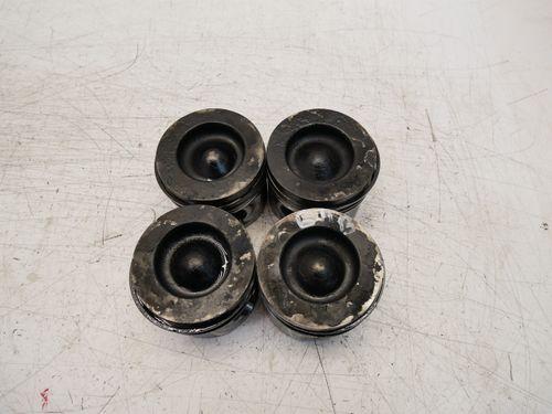 4x pistons pour Citroën Peugeot 3008 308 1,6 BlueHDI BH02 BHY DV6FD 75L118