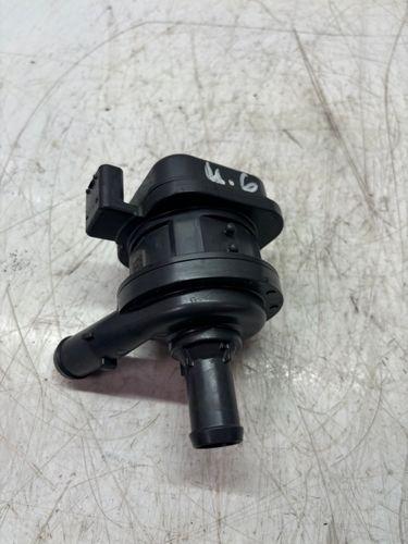 Pompe à eau Pour Volvo V90 II 2,0 T8 Hybrid B4204T34 32222252