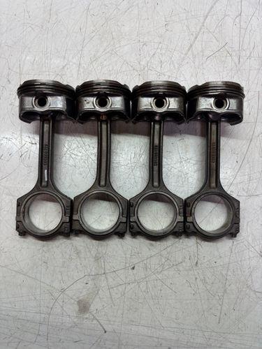4x pistons de bielle Pour MG ZS SUV 1.5 VTi 15S4C CON800020 10081382