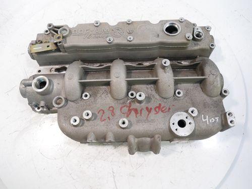 Couvercle de soupape avec arbres à cames pour Jeep Cherokee KJ 2,5 4x4 VM99B R425 90132343G