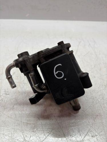 Pompe haute pression Pour VW Caddy III 1,6 TDI CAYD CAY 03L130755AL