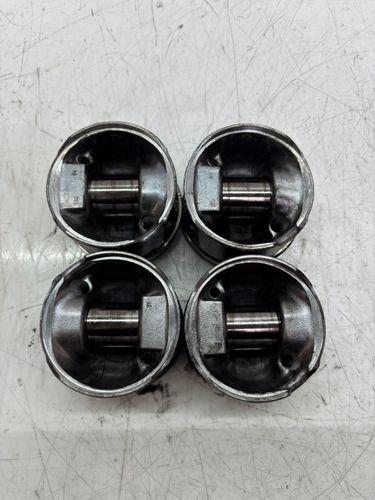 Piston Pour Fiat Scudo MK2 1,6 D Multijet 9HU DV6UTED4 9467600380