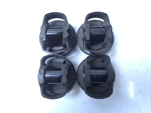 4x pistons pour Nissan Navara 2,3 YS23DDTT YS23 YS23E280 85MT