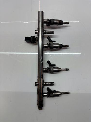 Barre d'injection Pour VW Audi Skoda Golf VII A3 2,0 TSI TFSI CHHB CHH 06K133317G
