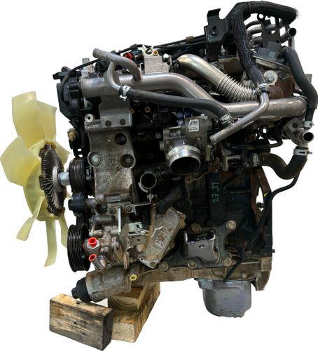 Moteur Pour Nissan Navara D23 2,3dCi 4x4 YS23 YS23DDT M9T266 1010200Q9M