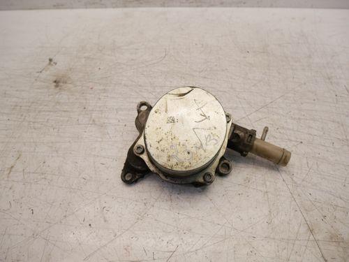 Pompe à vide Pour NIssan Navara Pick-Up 2,3 dCi YS23DDTT YS23 146508418R