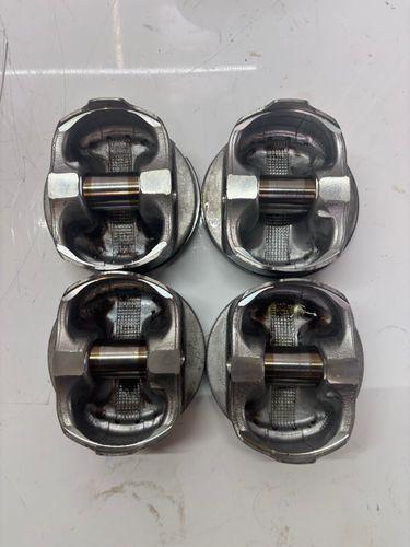 Piston Pour Subaru Outback 2,5 AWD Essence FB25 12006AD890
