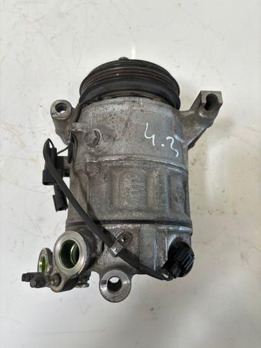 Compresseur de climatisation Pour Volvo S60 II 2,0 D3 D5204T2 31315453