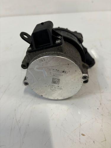 Pompe à eau Pour Volvo V90 II 2,0 T8 Plug-in-Hybrid B4204T35 31338384