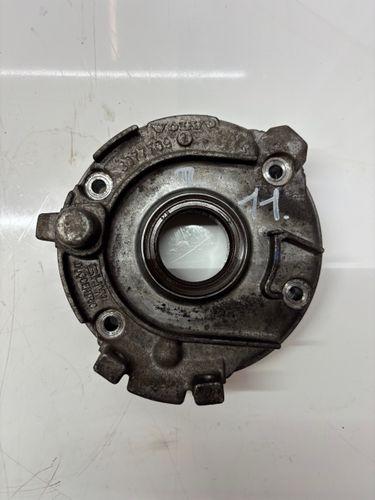 Pompe à huile Pour Volvo XC90 I 2,4 D5 AWD D5244T18 3077709