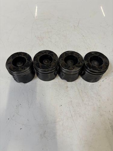 4x pistons Pour Opel Corsa D 1,3 CDTI A13DTR LSF 55212096