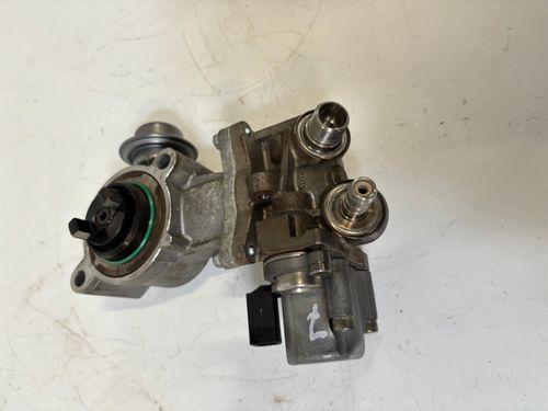 Pompe à carburant Pour Mercedes Classe C 1,8 CGI C180 M271.820 M271 A2710703501