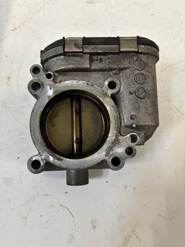 Clapet d'étranglement Pour Mercedes Classe C W204 1,8 CGI C180 M271.820 M271 A2661410525