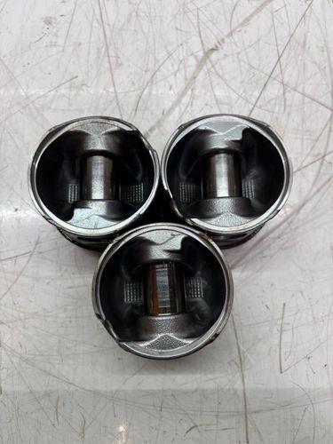 3X pistons Ford Fiesta VI 1,4 TDCi F6JD