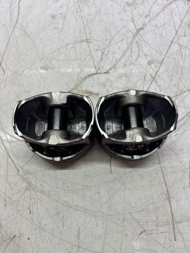 2x Piston Pour Jaguar F-Type X152 3,0 SCV6 306CV AJ126