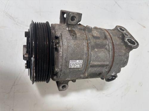Compresseur de climatisation Pour Suzuki Vitara SX4 S-Cross 1,6 DDiS D16AA 95200-61M10