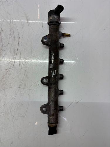 Rail-tube Pour Renault Trafic II 2,0 dCi M9R780 M9R 8200853678