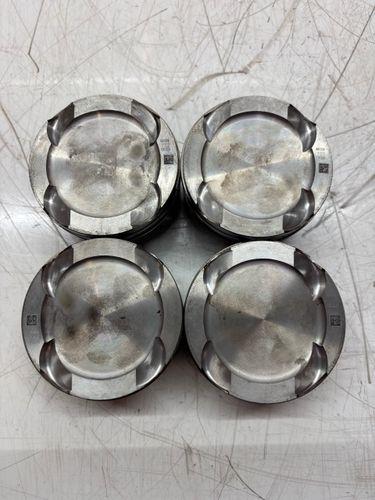 4x Piston Pour BMW Série 3 G20 2,0 330 e Plug-in-Hybrid B48B20B B48 8678934