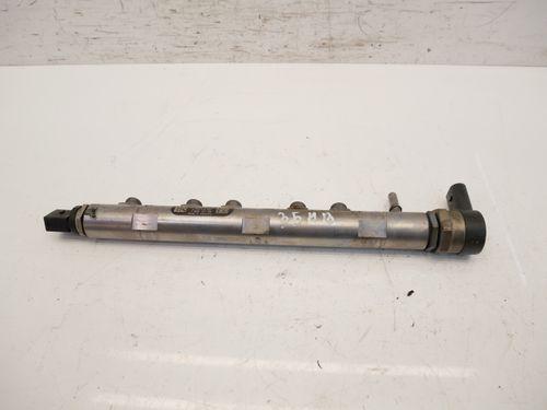 Rail-tube pour BMW Série 3 E90 E91 E92 2,0 318d N47D20C N47 7809127 0445214182