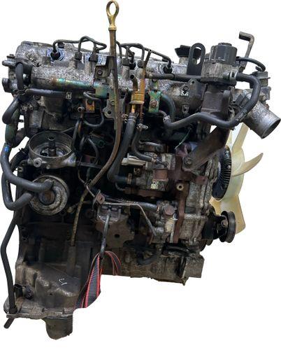 Moteur Pour Nissan Pathfinder III 2,5 dCi YD25DDTi 10102EB30A