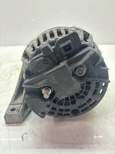 Alternateur Pour Volvo XC90 2,4 D5 AWD D5244T 36050266