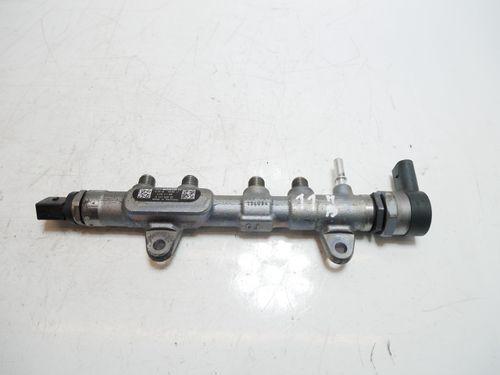 Rail-tube pour BMW 1er F20 F21 1,5 d 114 116 B37D15A B37 8511629 0445213026
