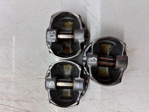 3x pistons Pour Hyundai i10 III 1,0 T-GDI G3LE 23041-07812