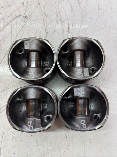 4x Pistons Pour Mini Countryman R60 2,0 Diesel N47C20A N47 7812549