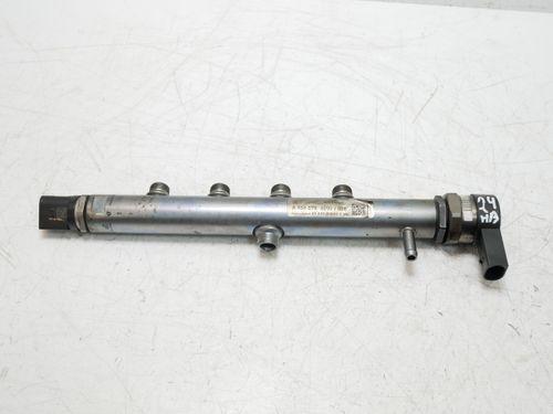 Rail-tube pour Mercedes Sprinter 2,0 Diesel 654.920 OM654.920 A6540700095